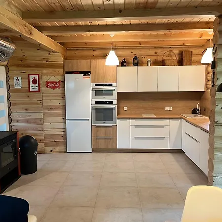 Nad Jeziorem Agnieszka I Radek Sieczkowscy * Harsz